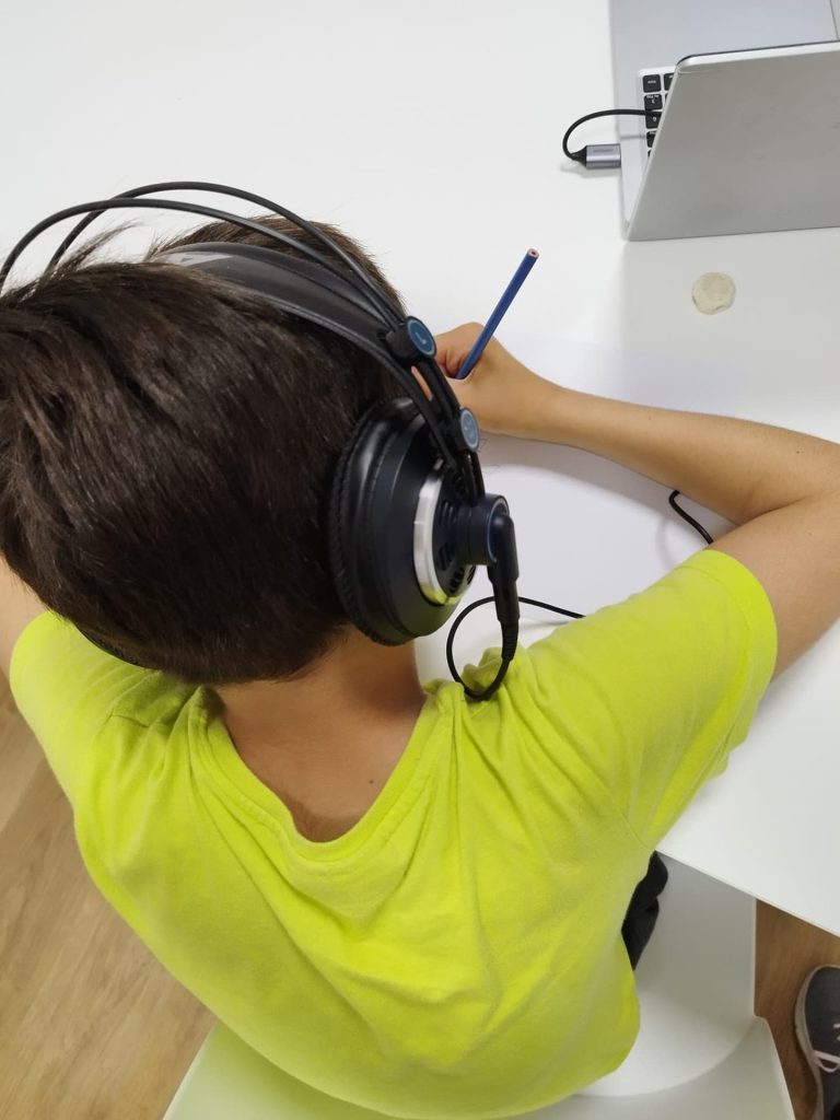 Programa de estimulación neuroauditiva SENA en A Coruña